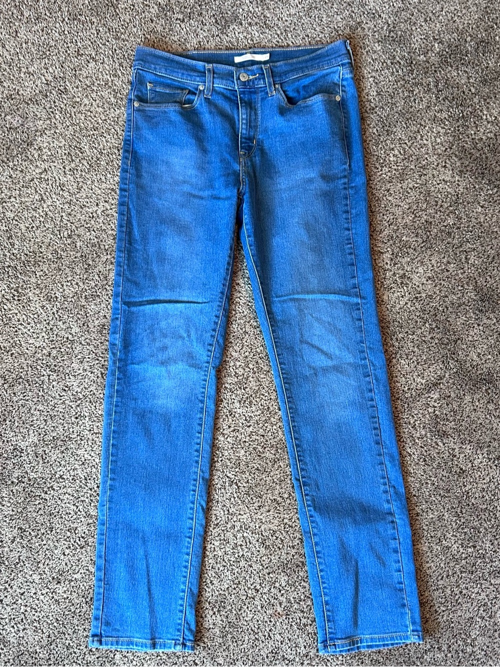 Levi’s Classic Straight Jeans